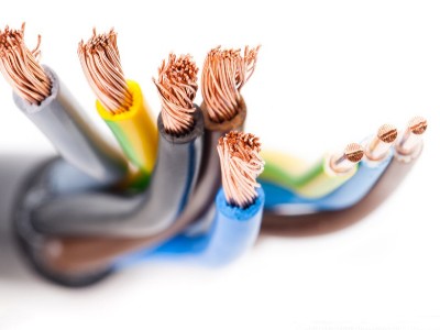 【華強(qiáng)電纜】RVV比RV電線多了一個(gè)V，究竟有何不同？