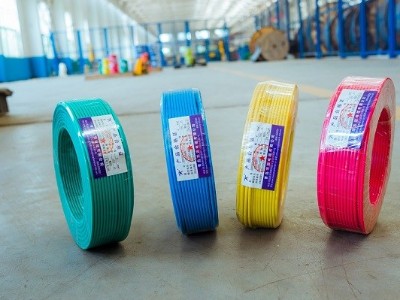 為什么回路電流走零線，漏電電流走地線？零線和地線的原理