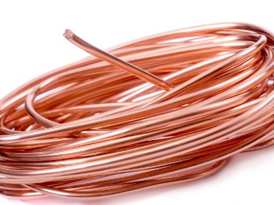 選電纜，認準華強電纜：100% 無氧銅芯，用品質守護每一度電的安全與高效